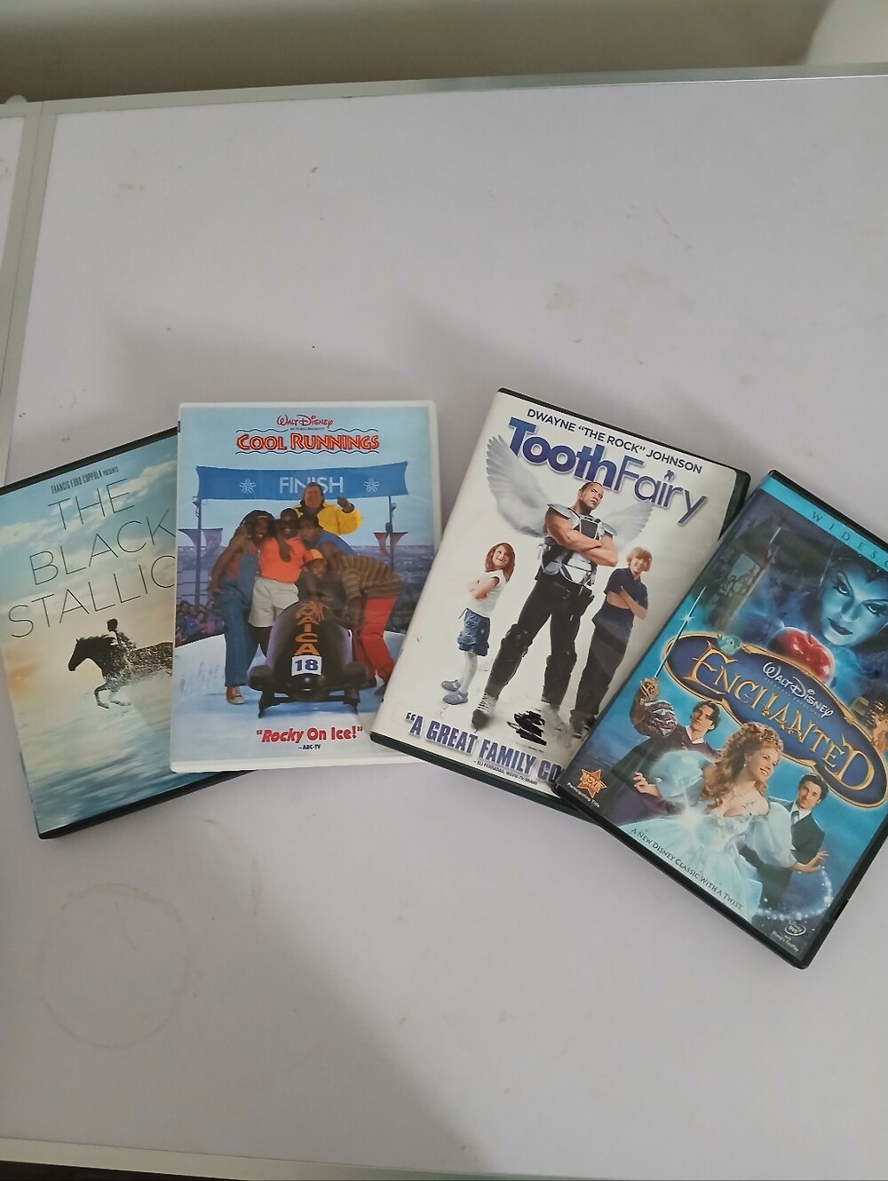 Assorted DVD Movie Collection - 4 Dvds Of Popular Movies
